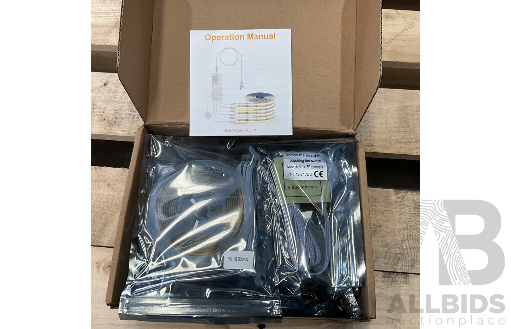 Online Order Returned Parcels - Assorted Light Fittings