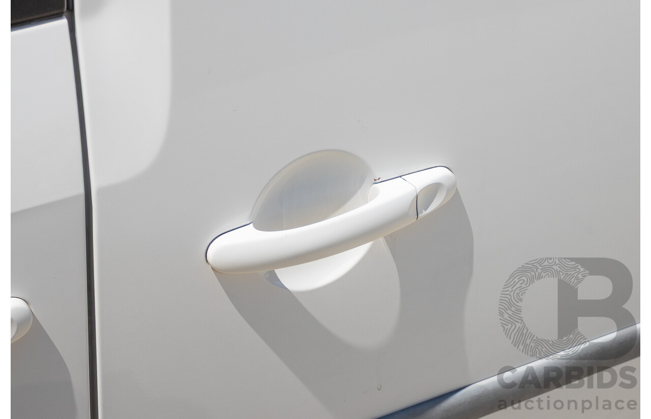 04/2018 Volkswagen Caddy Maxi Trendline TSI220 2K MY18 4D Wagon White Turbo 1.4L - 7 seats