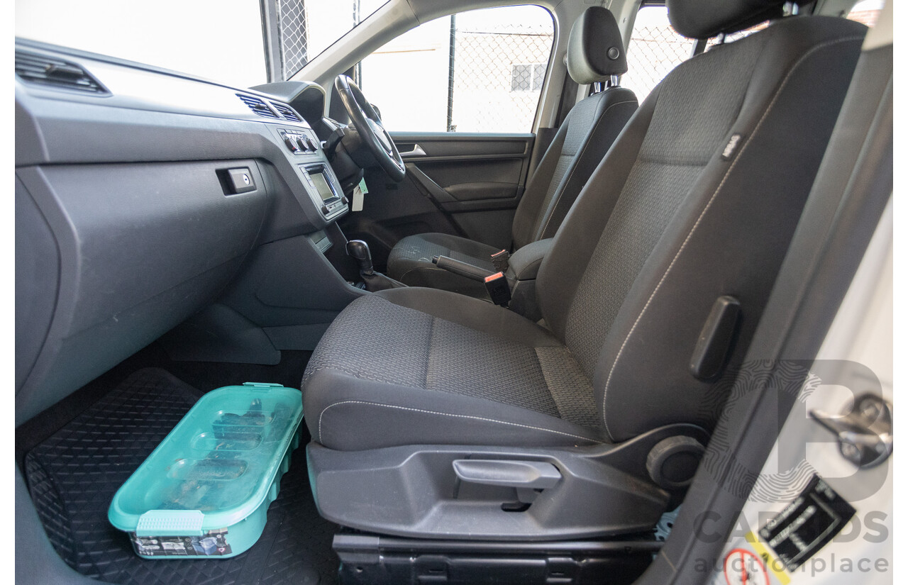 04/2018 Volkswagen Caddy Maxi Trendline TSI220 2K MY18 4D Wagon White Turbo 1.4L - 7 seats