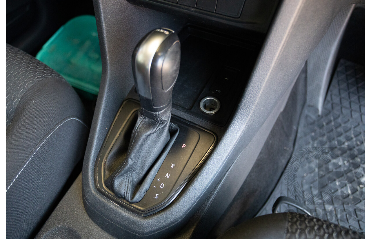 04/2018 Volkswagen Caddy Maxi Trendline TSI220 2K MY18 4D Wagon White Turbo 1.4L - 7 seats