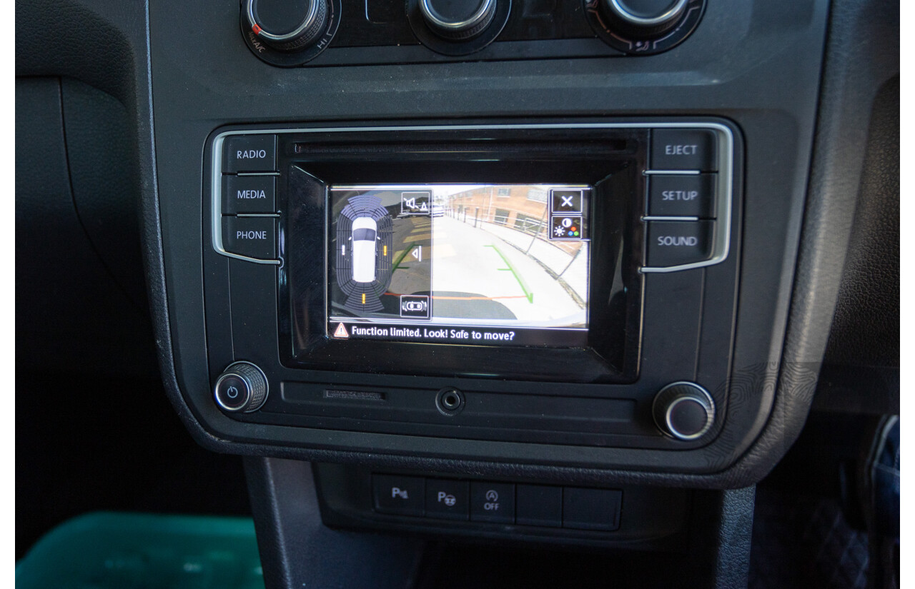 04/2018 Volkswagen Caddy Maxi Trendline TSI220 2K MY18 4D Wagon White Turbo 1.4L - 7 seats