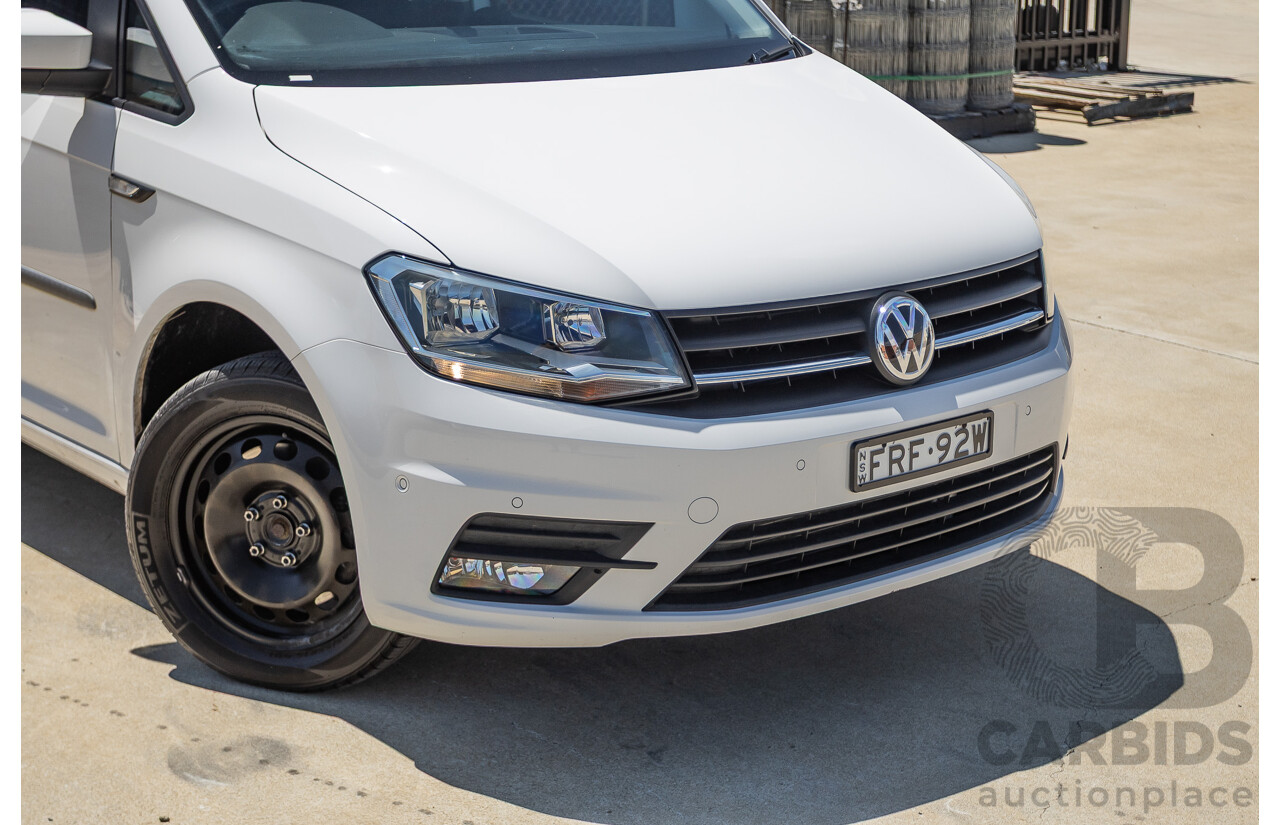 04/2018 Volkswagen Caddy Maxi Trendline TSI220 2K MY18 4D Wagon White Turbo 1.4L - 7 seats
