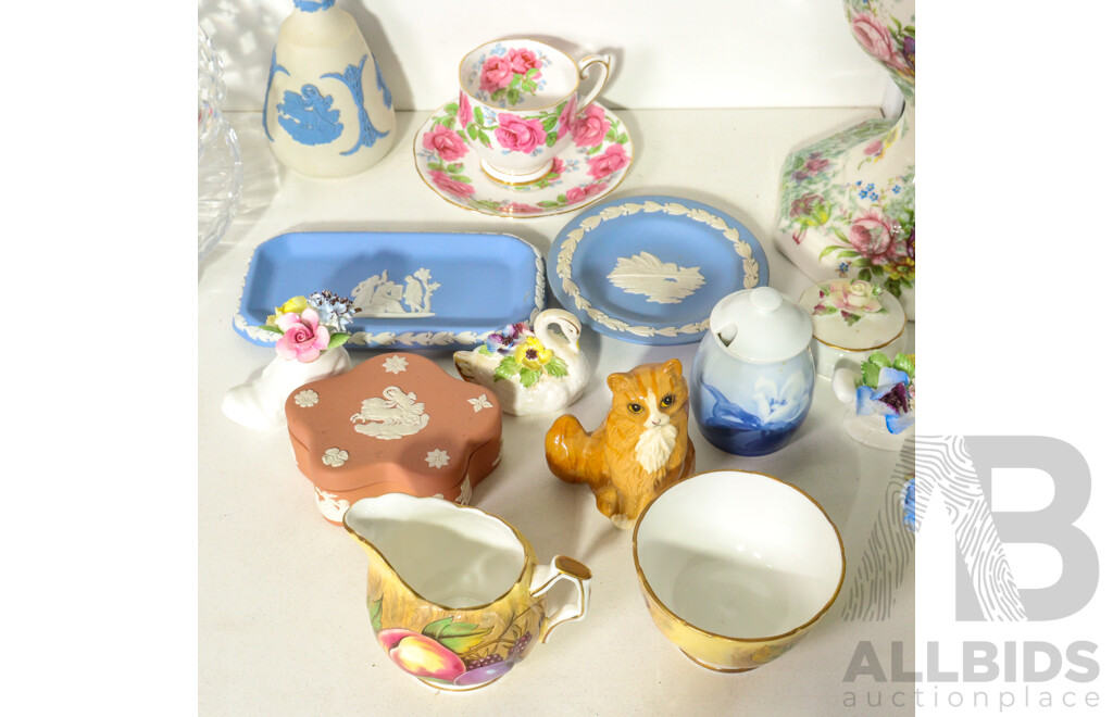 Assortment of Ceramics, Silverplate and Glass Ware Including Royal Doulton Ceramic Flower Arrangement and Swan, Robert Gordon Lamp, Endeavor Collector Plate, Radiant Teapot, Glass Bowl, Jug and Plate, Royal Worcester Vase...........