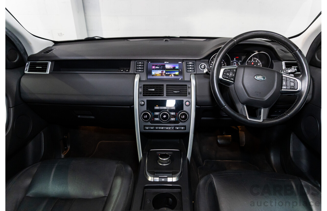 02/2018 Land Rover Discovery Sport Si4 SE Dynamic Design Pack (177kW AWD) 5 Seat L550 MY18 4D Wagon Corris Grey Metallic/ Santorini Black Roof Turbo 2.0L