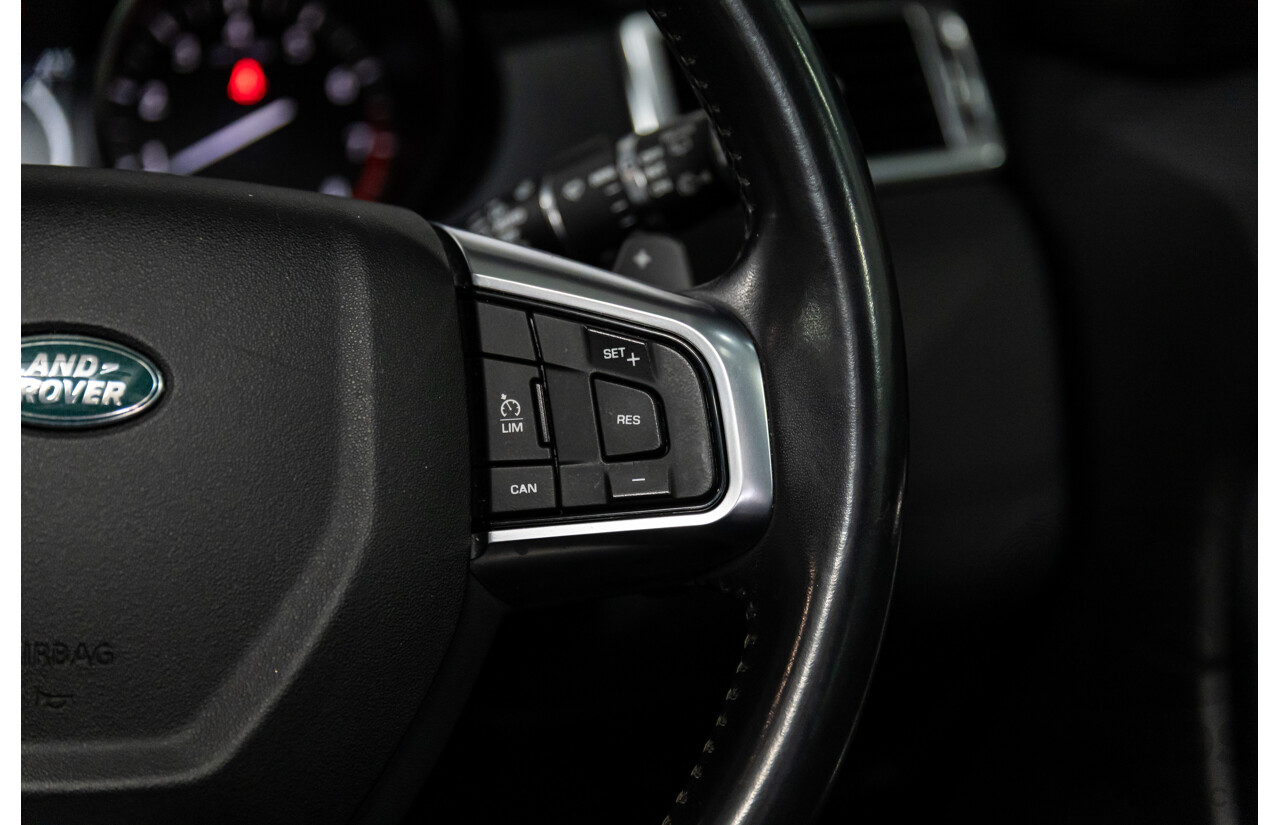 02/2018 Land Rover Discovery Sport Si4 SE Dynamic Design Pack (177kW AWD) 5 Seat L550 MY18 4D Wagon Corris Grey Metallic/ Santorini Black Roof Turbo 2.0L