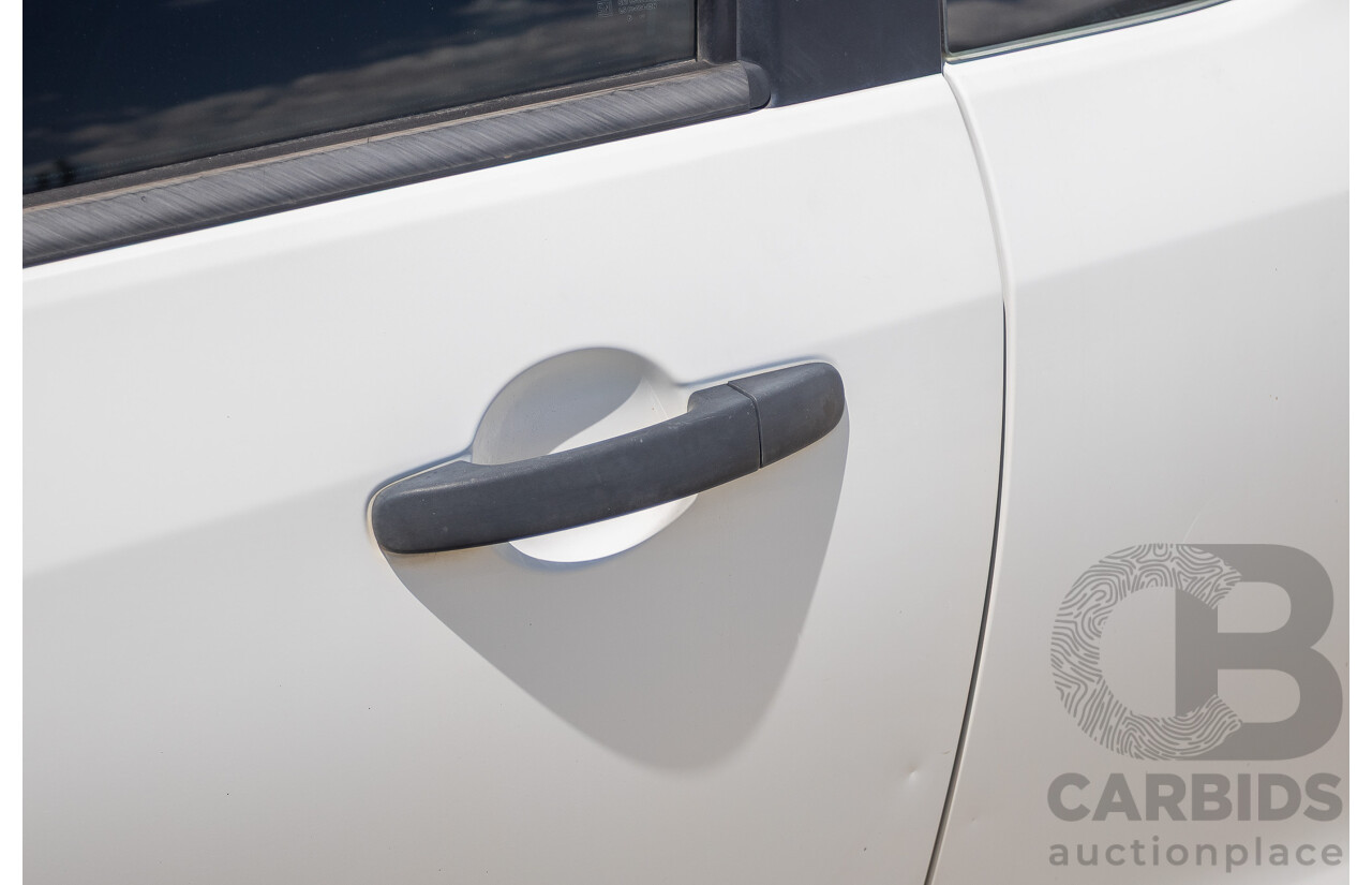 12/2016 Mazda BT-50 XT Hi-Rider (4x2) MY16 Cab Chasis Cool White Turbo Diesel 2.2L