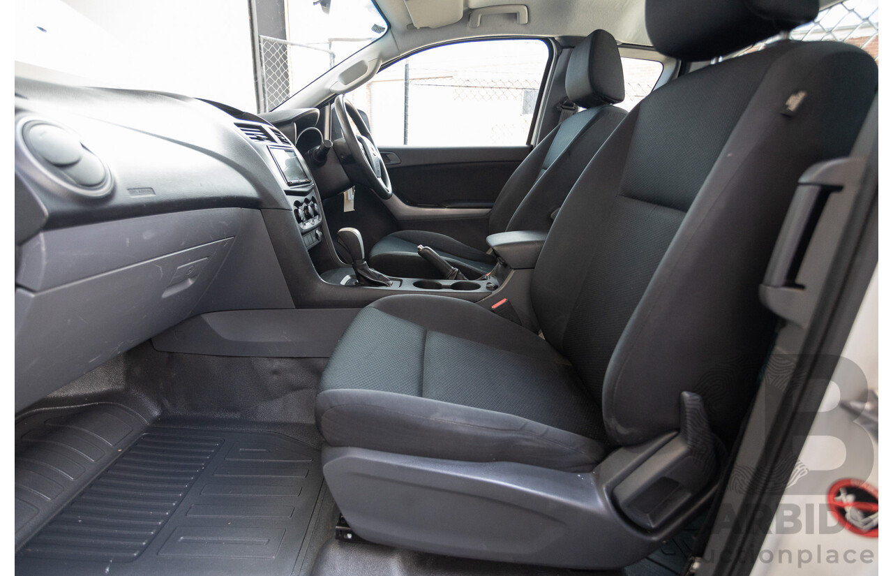 12/2016 Mazda BT-50 XT Hi-Rider (4x2) MY16 Cab Chasis Cool White Turbo Diesel 2.2L