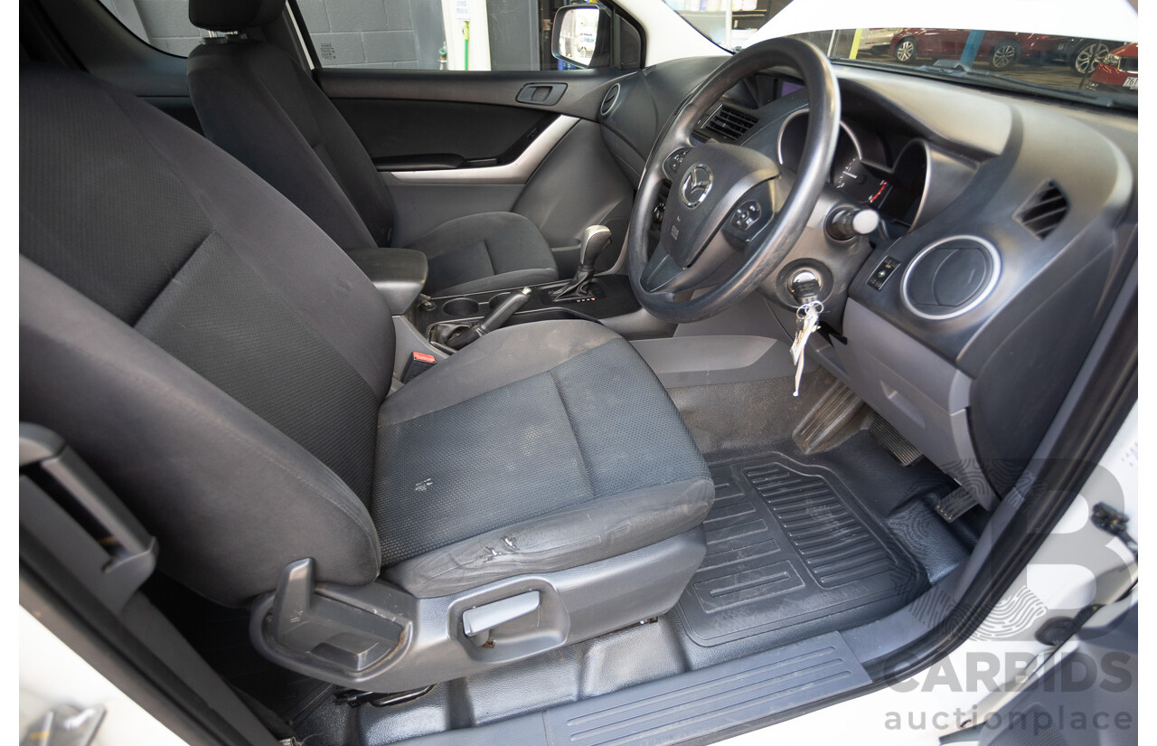 12/2016 Mazda BT-50 XT Hi-Rider (4x2) MY16 Cab Chasis Cool White Turbo Diesel 2.2L