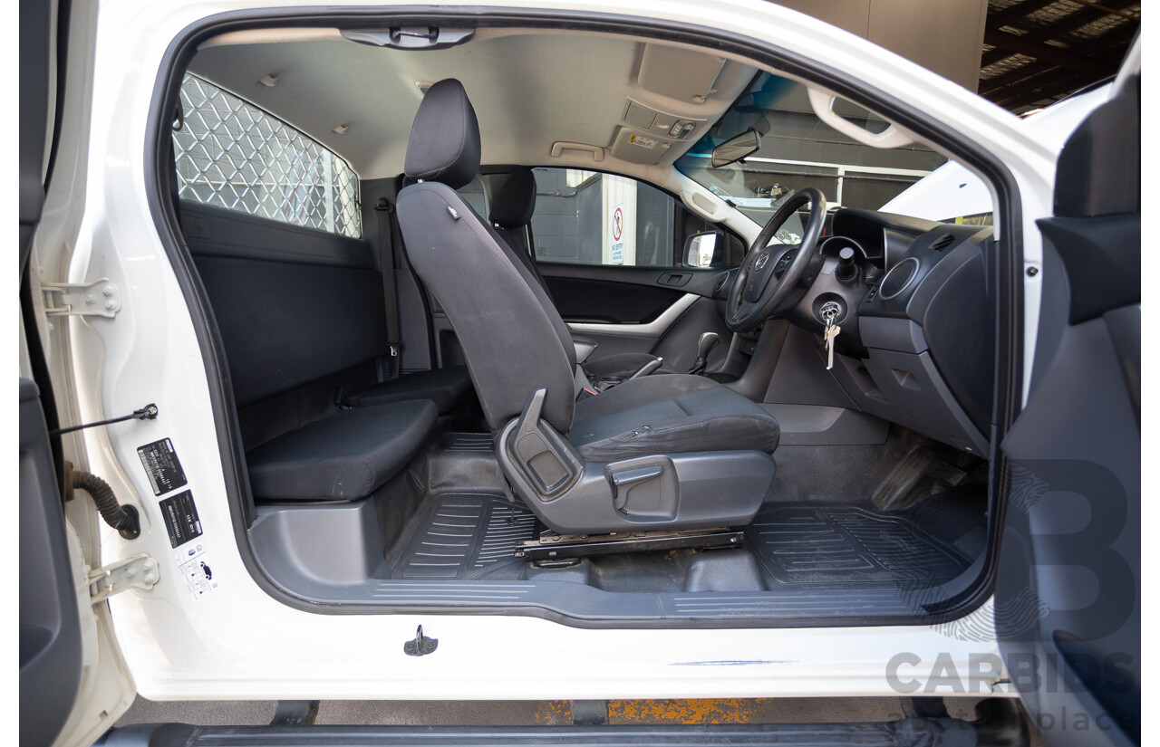 12/2016 Mazda BT-50 XT Hi-Rider (4x2) MY16 Cab Chasis Cool White Turbo Diesel 2.2L