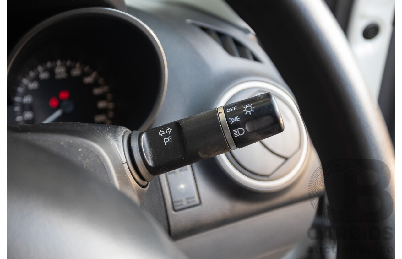 12/2016 Mazda BT-50 XT Hi-Rider (4x2) MY16 Cab Chasis Cool White Turbo Diesel 2.2L