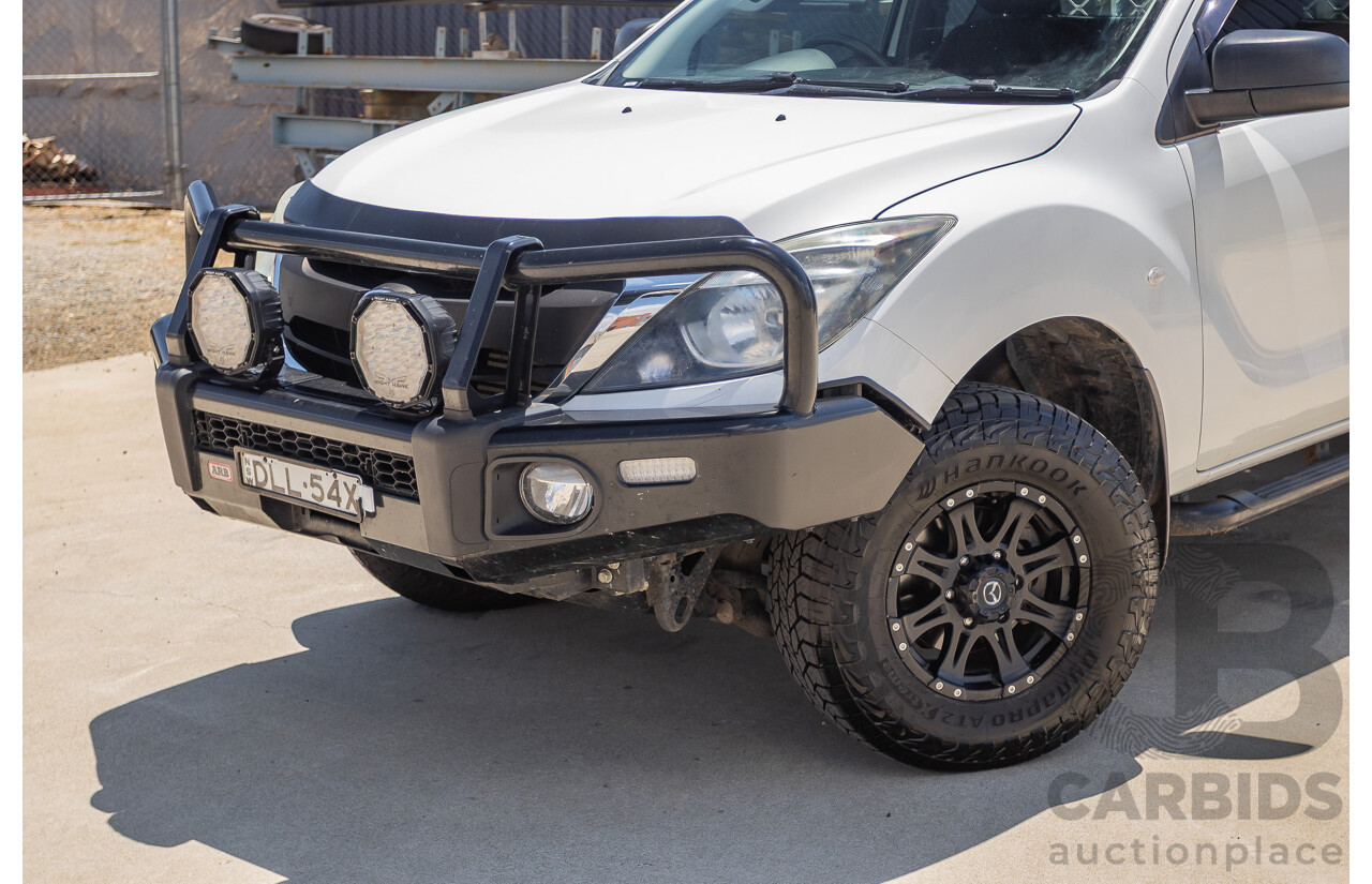 12/2016 Mazda BT-50 XT Hi-Rider (4x2) MY16 Cab Chasis Cool White Turbo Diesel 2.2L