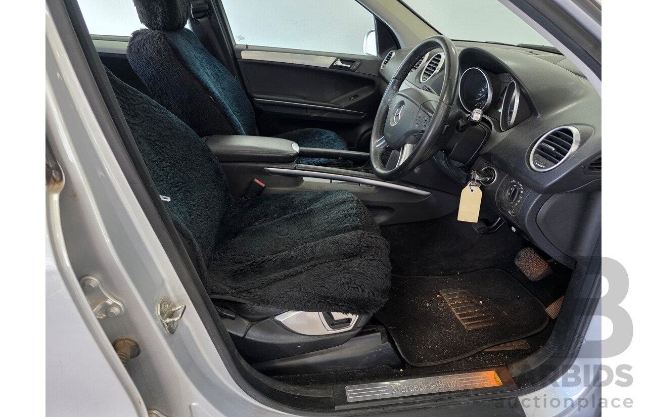 4/2006 Mercedes-Benz ML 350 (AWD) W164 4d Wagon Silver 3.5L
