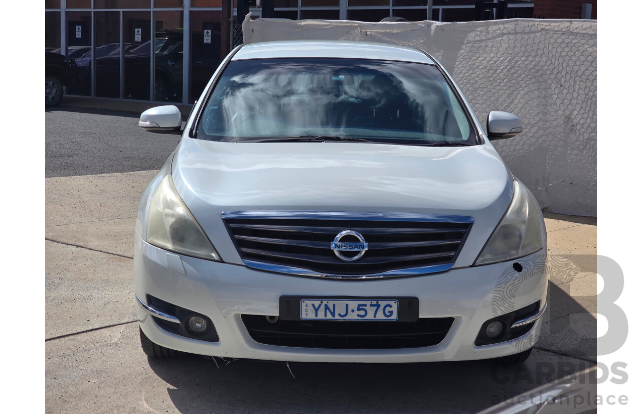 11/2009 Nissan Maxima 350 ST-S J32 4d Sedan White 3.5L