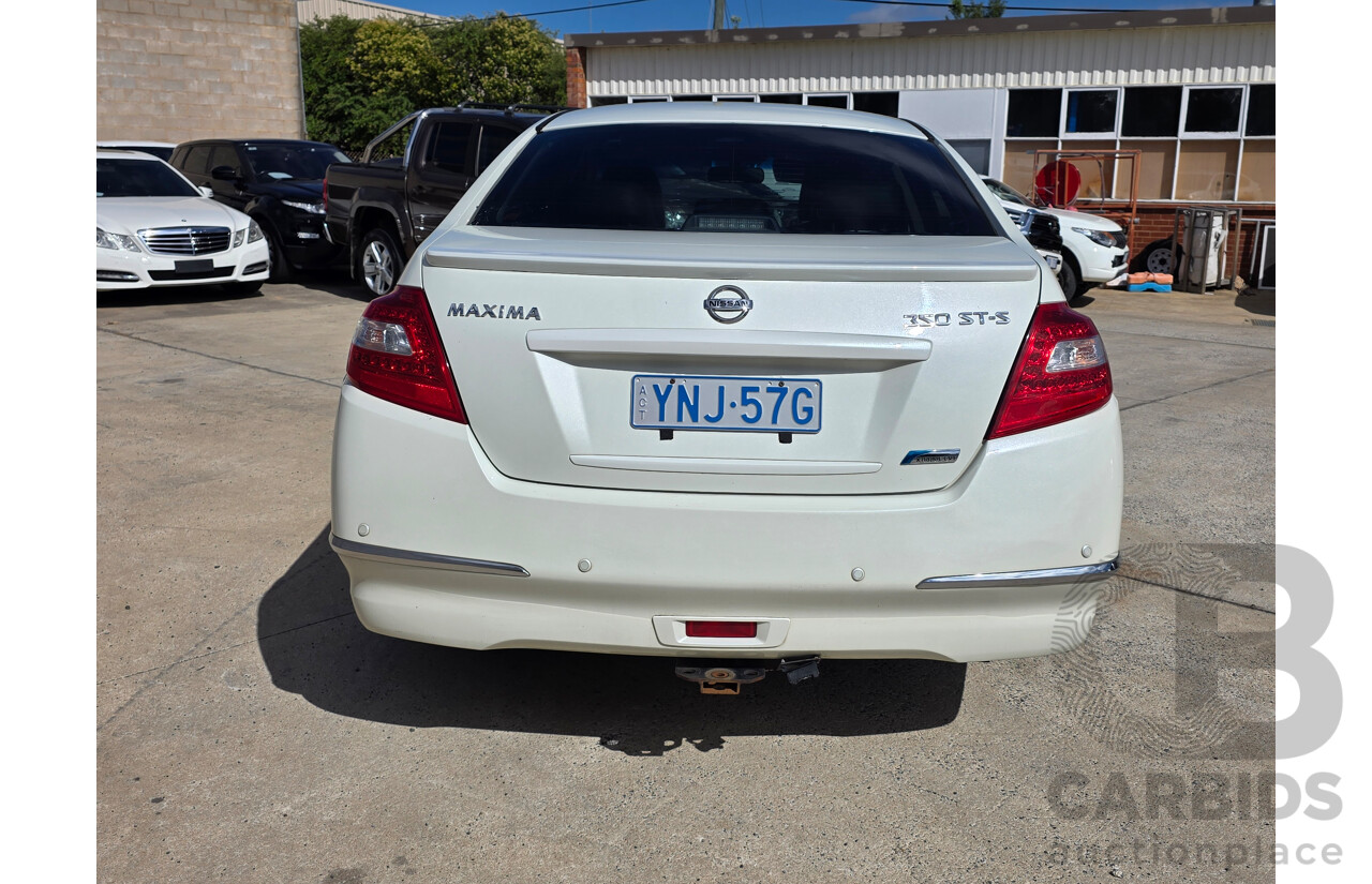 11/2009 Nissan Maxima 350 ST-S J32 4d Sedan White 3.5L