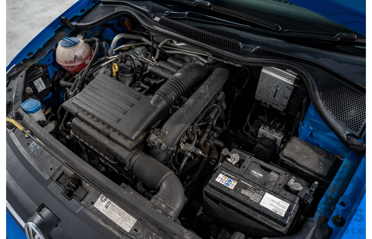 06/2016 Volkswagen Polo 81 TSI Comfortline (FWD) 6R MY16 5d Hatchback Cornflower Blue Turbo 1.2L