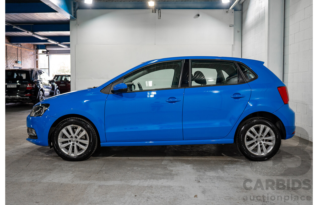 06/2016 Volkswagen Polo 81 TSI Comfortline (FWD) 6R MY16 5d Hatchback Cornflower Blue Turbo 1.2L