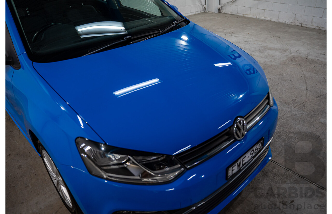 06/2016 Volkswagen Polo 81 TSI Comfortline (FWD) 6R MY16 5d Hatchback Cornflower Blue Turbo 1.2L
