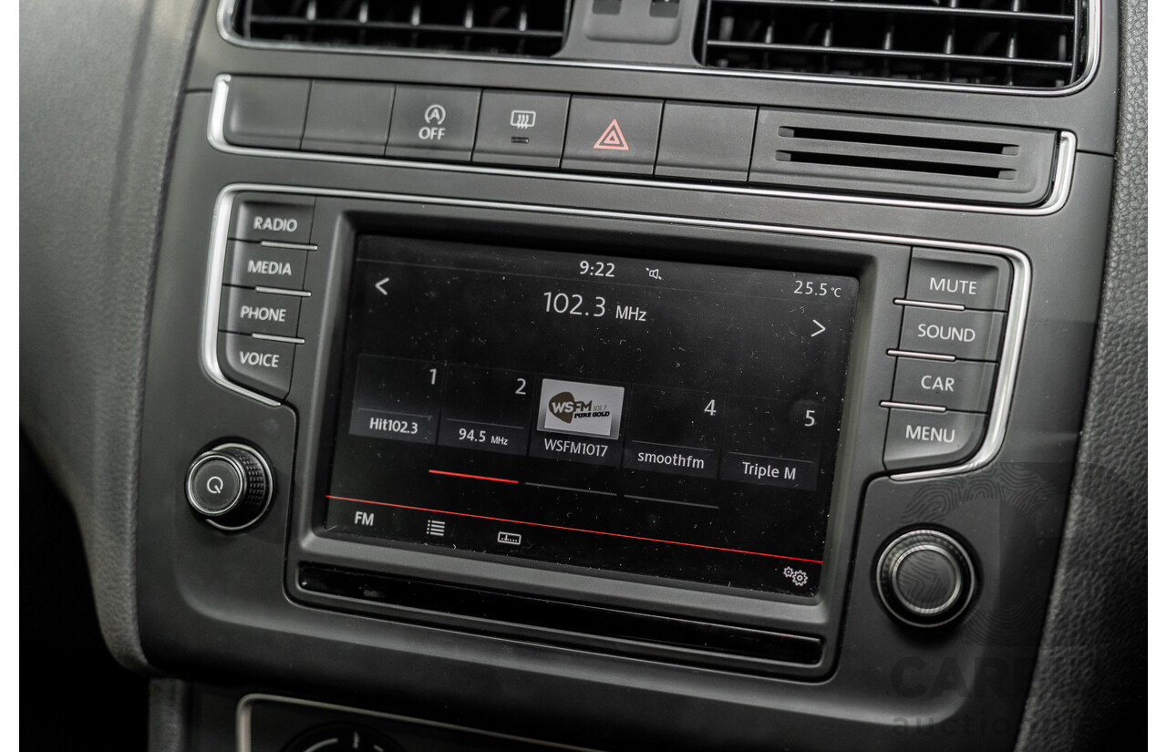 06/2016 Volkswagen Polo 81 TSI Comfortline (FWD) 6R MY16 5d Hatchback Cornflower Blue Turbo 1.2L