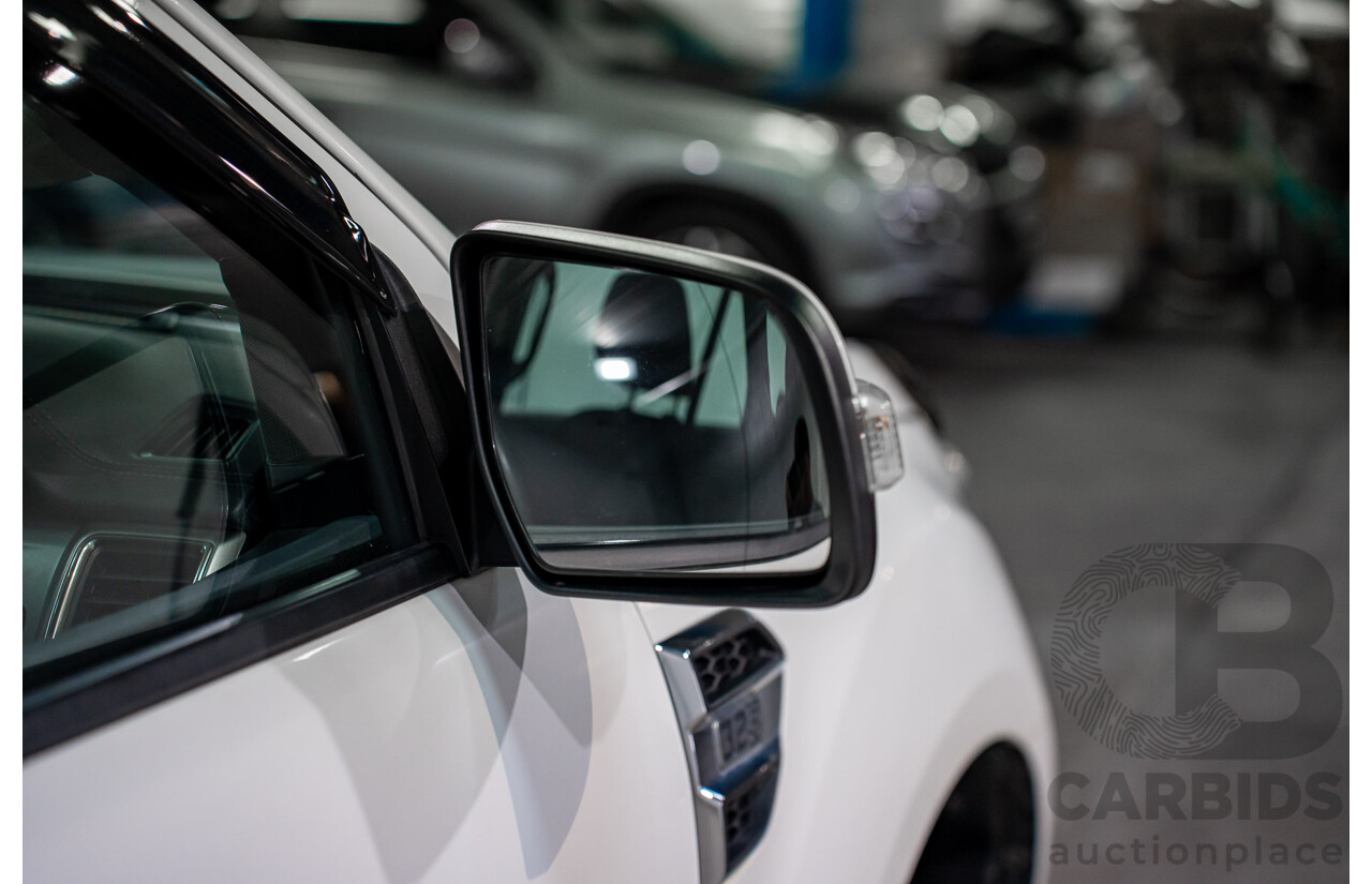 03/2016 Ford Everest Trend (AWD) UA 4d Wagon Cool White Turbo Diesel 3.2L