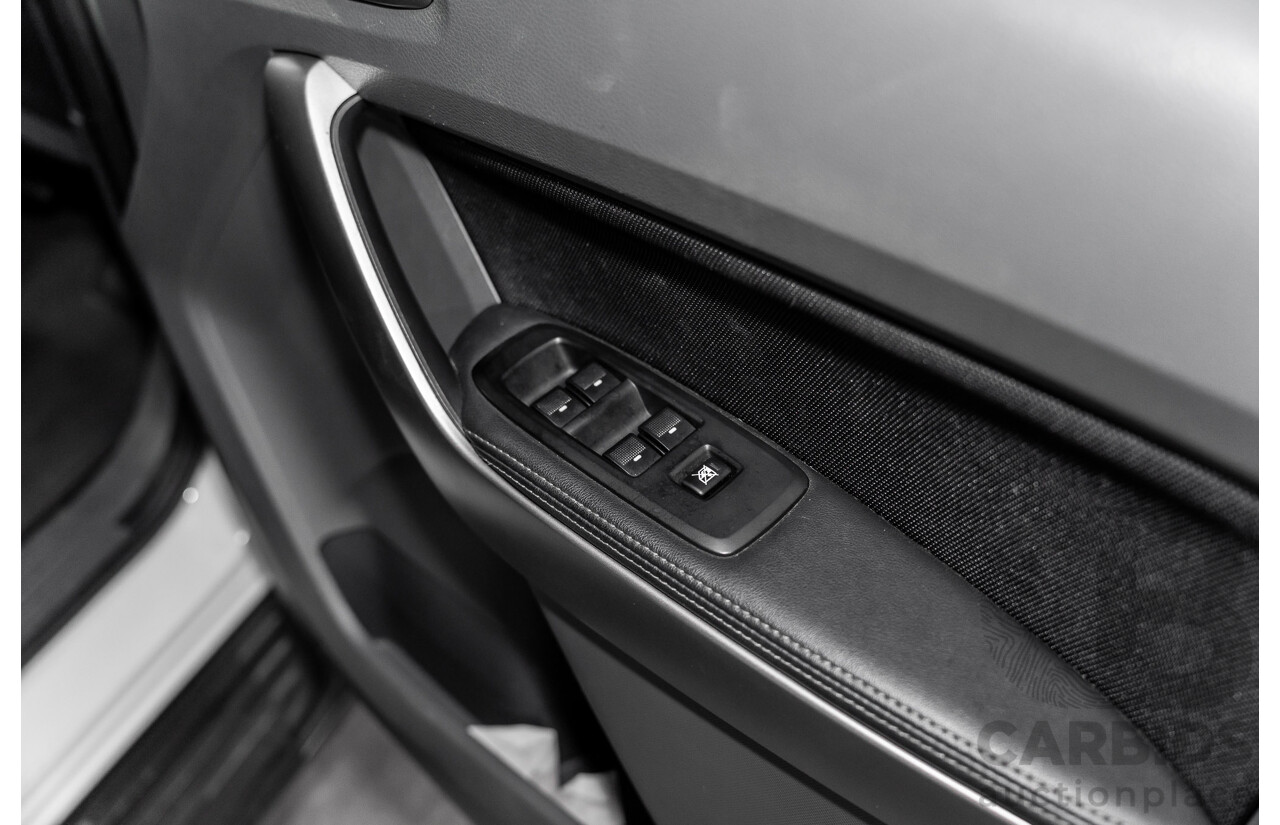 03/2016 Ford Everest Trend (AWD) UA 4d Wagon Cool White Turbo Diesel 3.2L