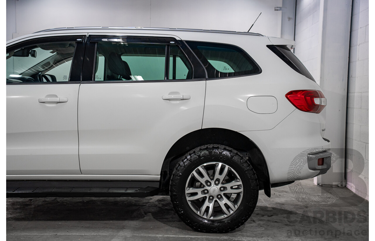 03/2016 Ford Everest Trend (AWD) UA 4d Wagon Cool White Turbo Diesel 3.2L