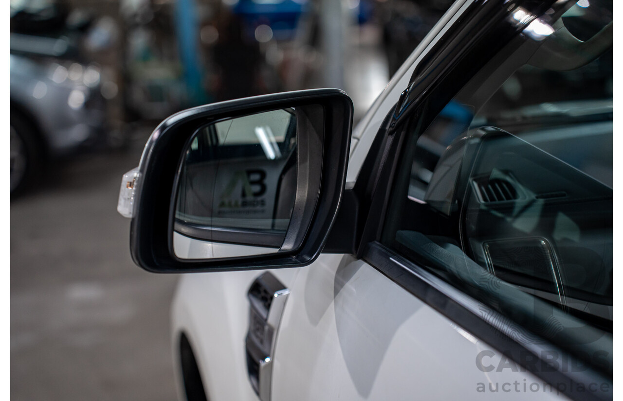 03/2016 Ford Everest Trend (AWD) UA 4d Wagon Cool White Turbo Diesel 3.2L