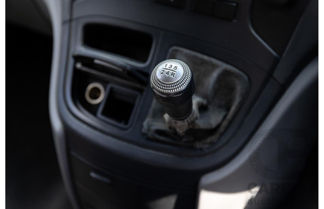 6/2011 Hyundai iLoad Crew (RWD) TQ MY11 4d Van Creamy White Turbo Diesel 2.5L