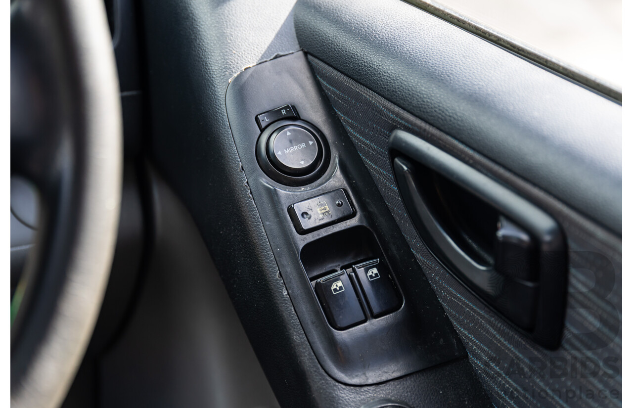 6/2011 Hyundai iLoad Crew (RWD) TQ MY11 4d Van Creamy White Turbo Diesel 2.5L