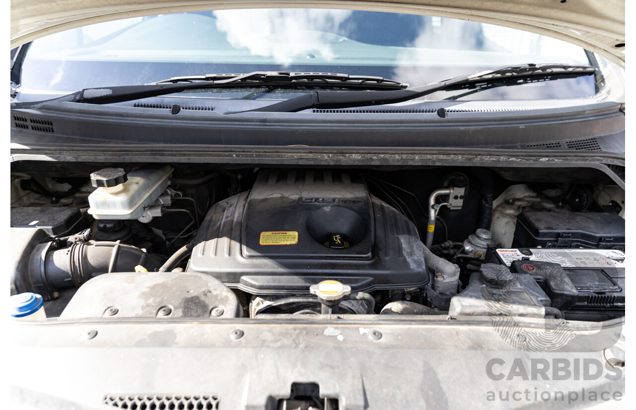 6/2011 Hyundai iLoad Crew (RWD) TQ MY11 4d Van Creamy White Turbo Diesel 2.5L