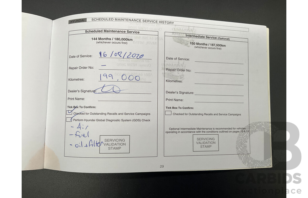 9/2013 Hyundai Santa Fe Highlander CRDi (4x4) DM 4d Wagon Titanium Silver Turbo Diesel 2.2L - 7 Seater