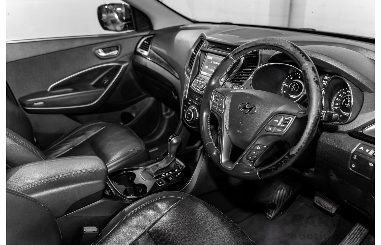 9/2013 Hyundai Santa Fe Highlander CRDi (4x4) DM 4d Wagon Titanium Silver Turbo Diesel 2.2L - 7 Seater
