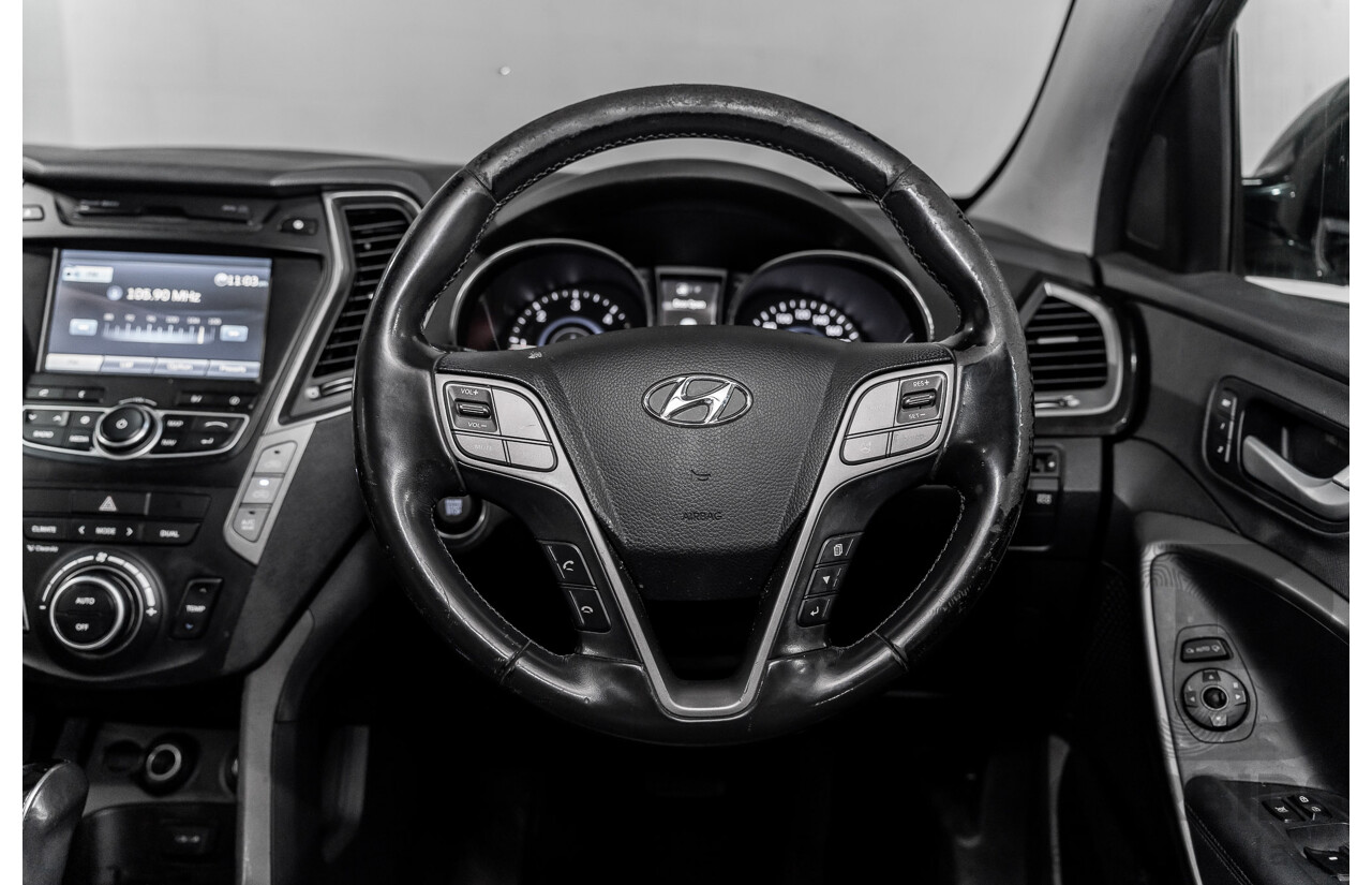 9/2013 Hyundai Santa Fe Highlander CRDi (4x4) DM 4d Wagon Titanium Silver Turbo Diesel 2.2L - 7 Seater