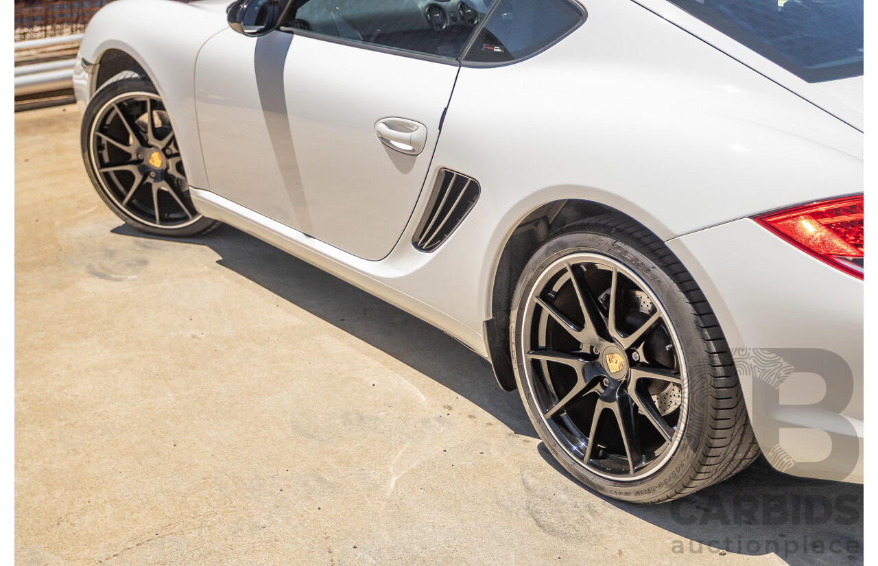 7/2011 Porsche Cayman 987 MY11 2D Coupe Carrara White 2.9L