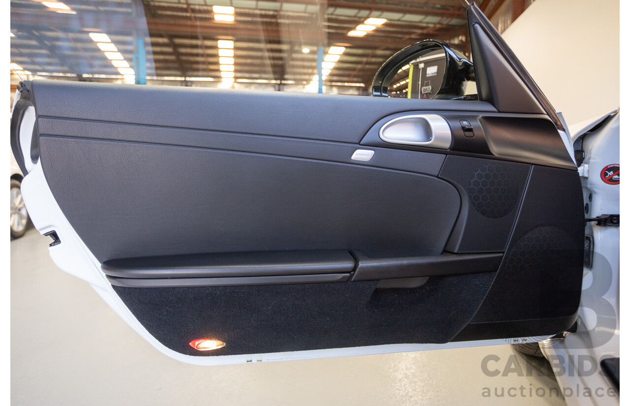 7/2011 Porsche Cayman 987 MY11 2D Coupe Carrara White 2.9L