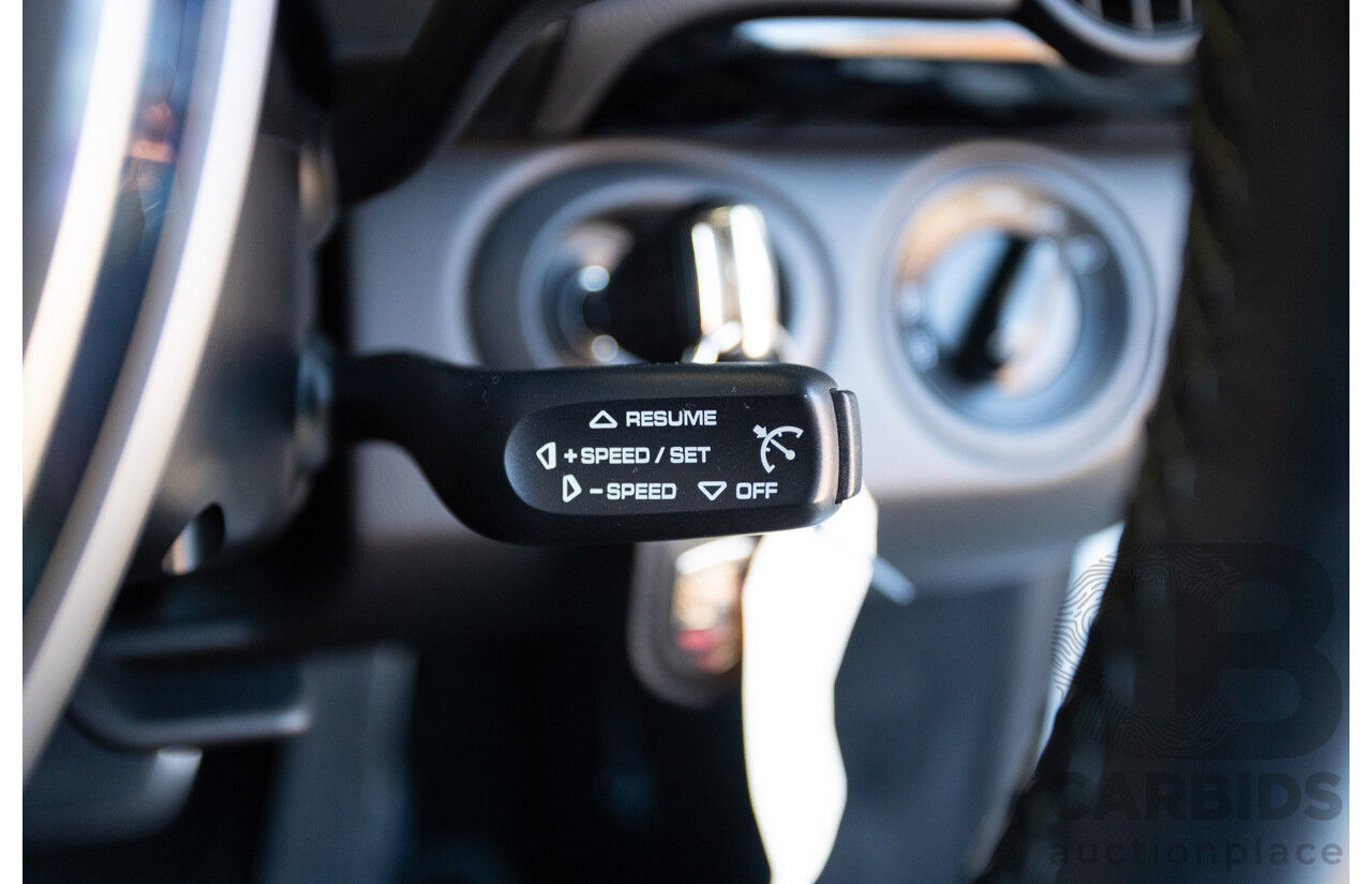 7/2011 Porsche Cayman 987 MY11 2D Coupe Carrara White 2.9L