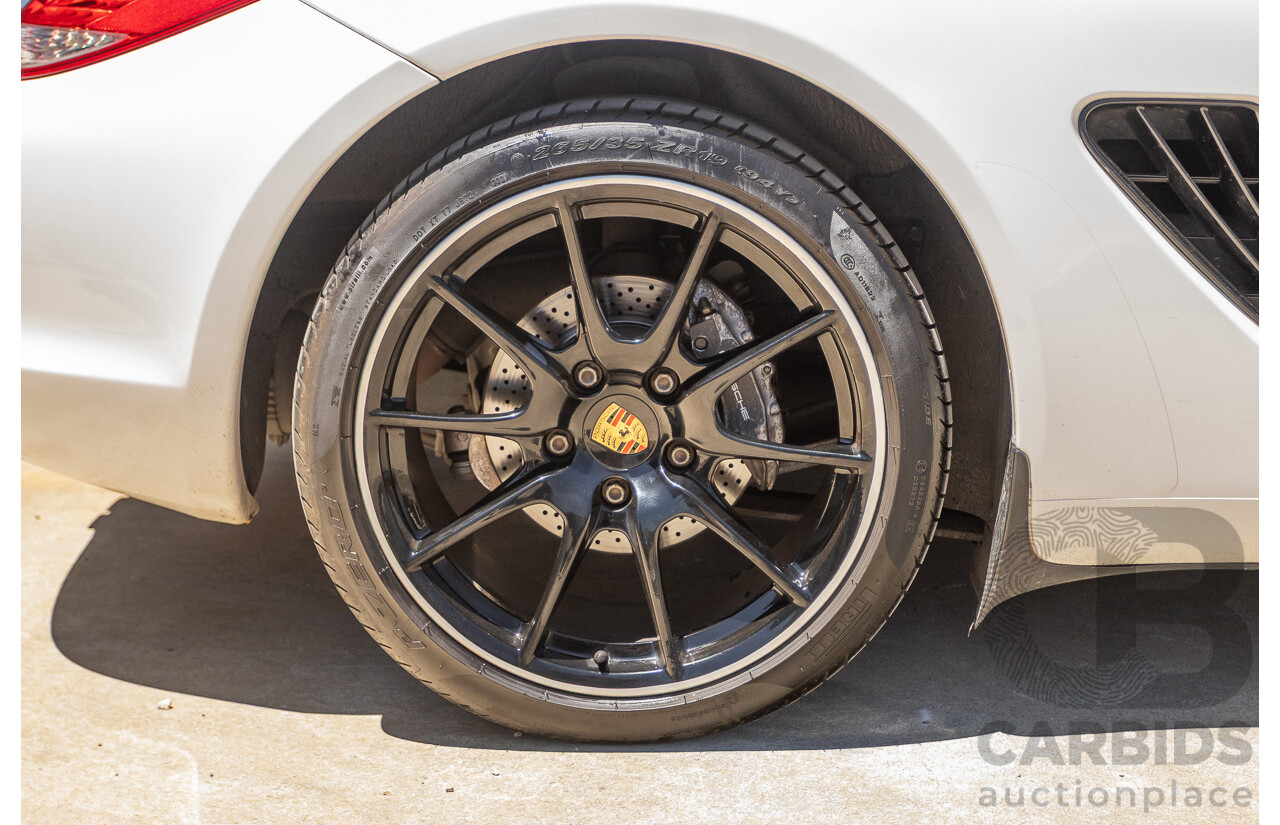 7/2011 Porsche Cayman 987 MY11 2D Coupe Carrara White 2.9L