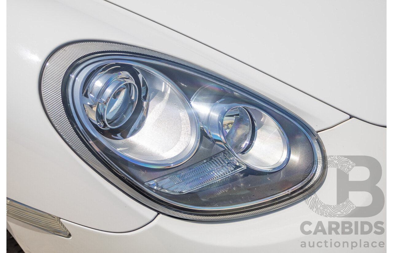 7/2011 Porsche Cayman 987 MY11 2D Coupe Carrara White 2.9L