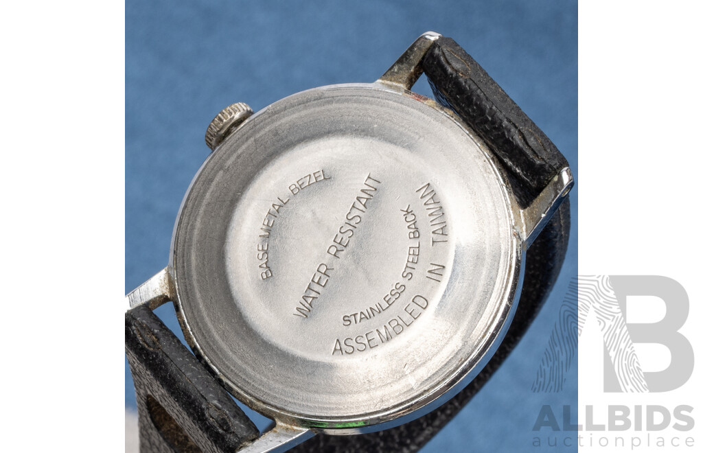 Men's Vintage Seiko and Timex Watches - Lot of 2