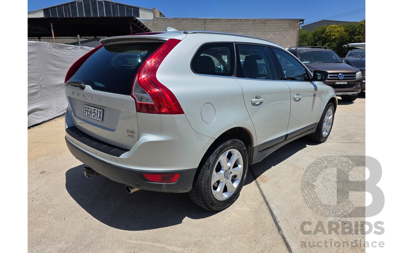 7/2010 Volvo XC60 D5 2.4 DZ MY10 4d Wagon White Turbo Diesel 2.4L