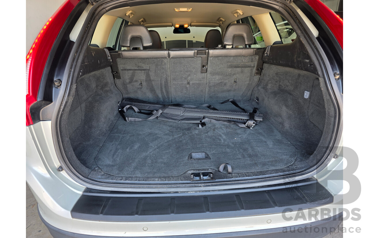 7/2010 Volvo XC60 D5 2.4 DZ MY10 4d Wagon White Turbo Diesel 2.4L