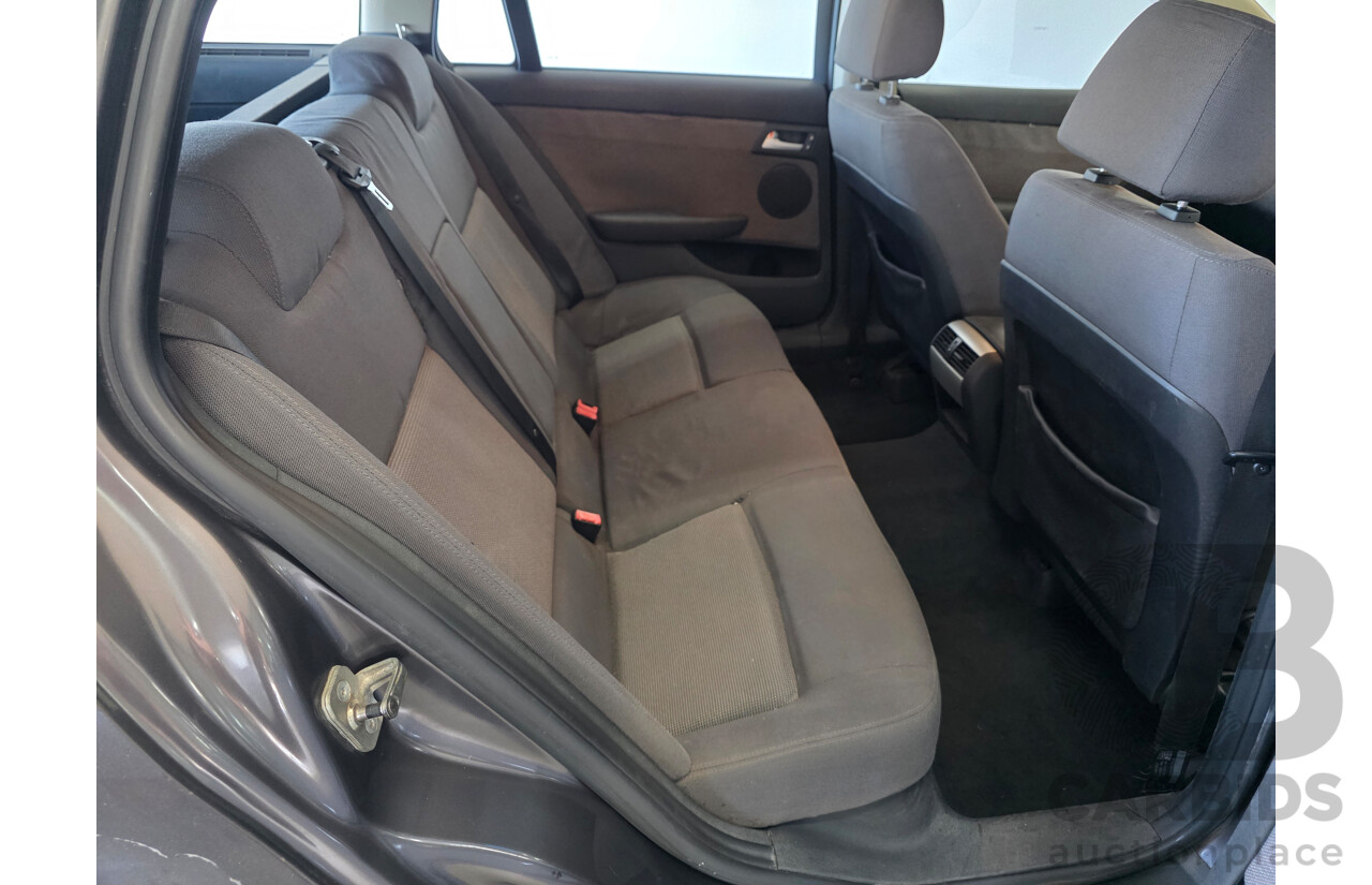 11/2008 Holden Berlina VE MY08 4d Wagon Grey 3.6L