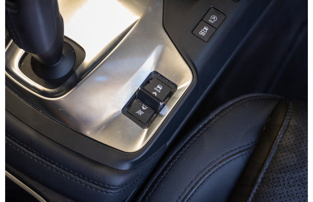 4/2019 Jaguar E-Pace P250 S (AWD) X540 MY19 4d Wagon Corris Grey Metallic Turbo 2.0L