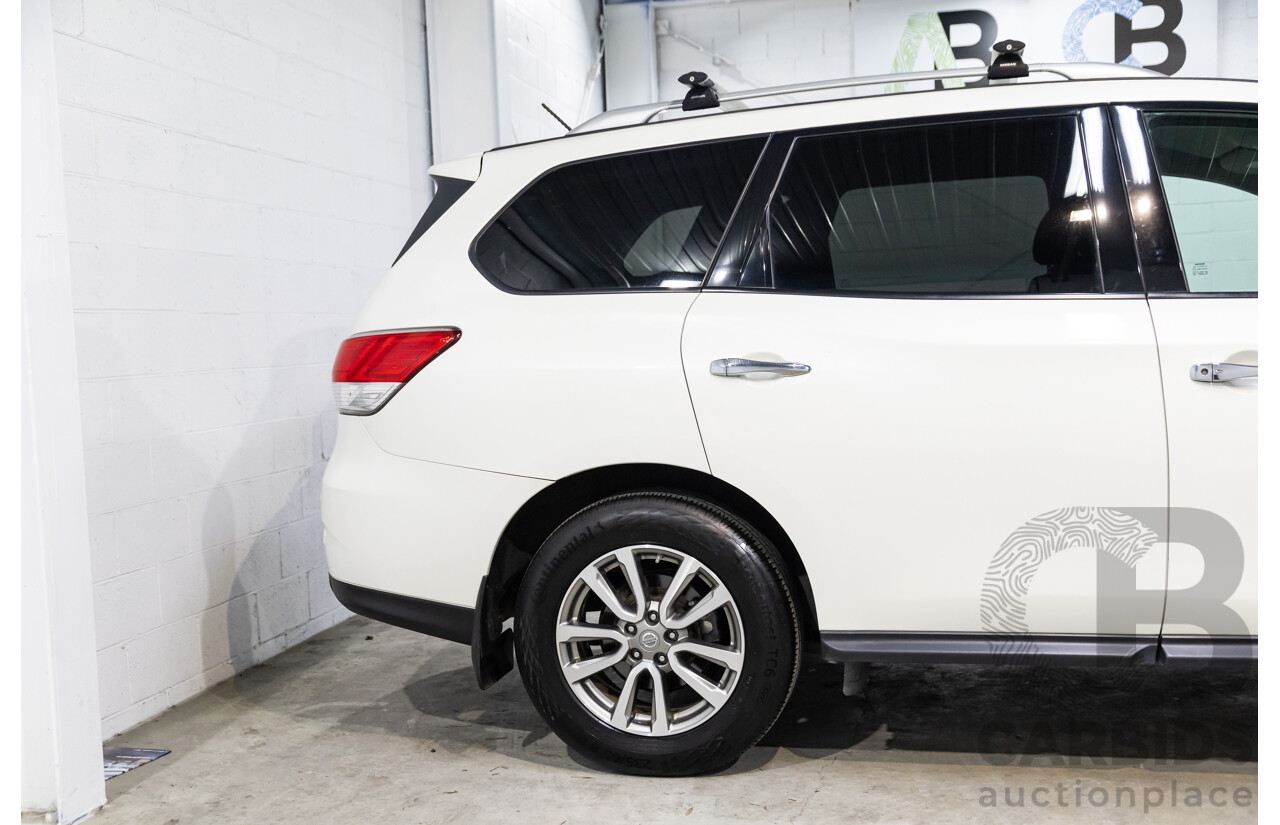 10/2015 Nissan Pathfinder ST (4x2) R52 4d Wagon Ivory White Pearl V6 3.5L - 7 Seater