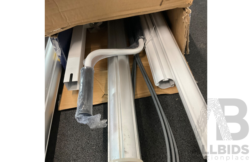 Smart Home Easy Fit Awning 3x2M - Black