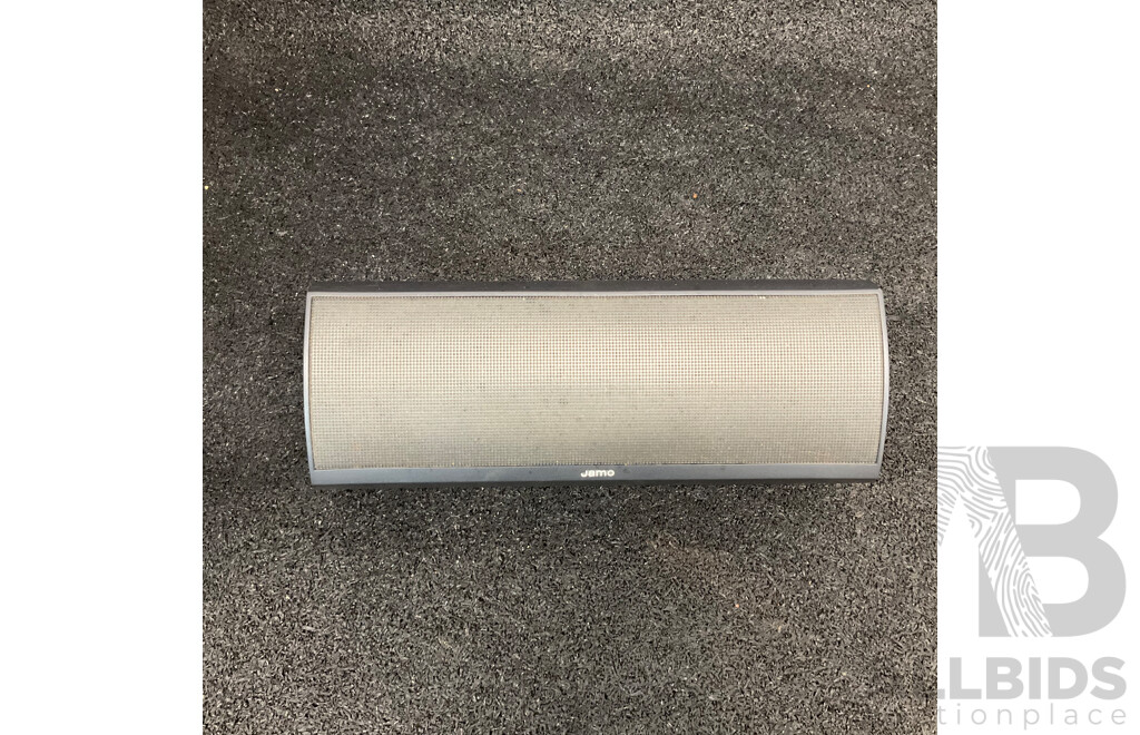 Yamaha HTR-5760 Natural Sound AV Receiver & Jamo a 3Cen Center Speaker with Surround Speakers & Jensen X-7 2 Way 180 Watt Speaker