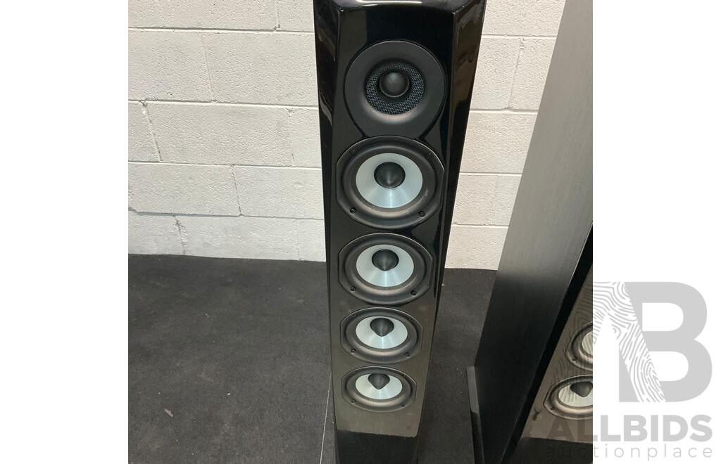 Yamaha HTR-5760 Natural Sound AV Receiver & Jamo a 3Cen Center Speaker with Surround Speakers & Jensen X-7 2 Way 180 Watt Speaker