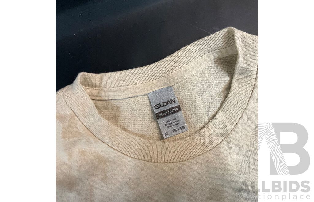 Assorted Men's Apparel Size XL/2XL