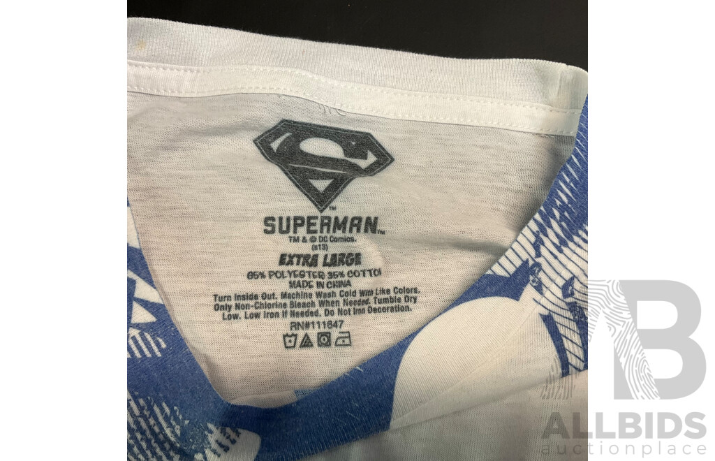 Assorted Men's Apparel Size XL/2XL