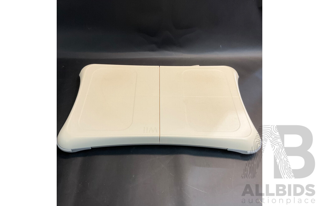 Nintendo Wii Console with Wii Fit Plus and MarioKart Game/Steering Wheel & Sports Pact 8 in 1 for Wii Sports Resort