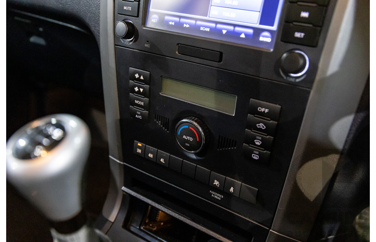 5/2011 Great Wall X240 (4x4) CC6461KY MY11 4d Wagon Universe Blue 2.4L